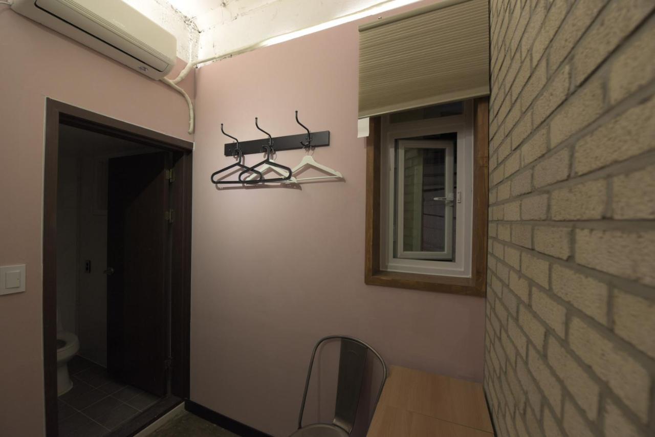 Inno Guesthouse & Bar Hongdae Σεούλ Εξωτερικό φωτογραφία
